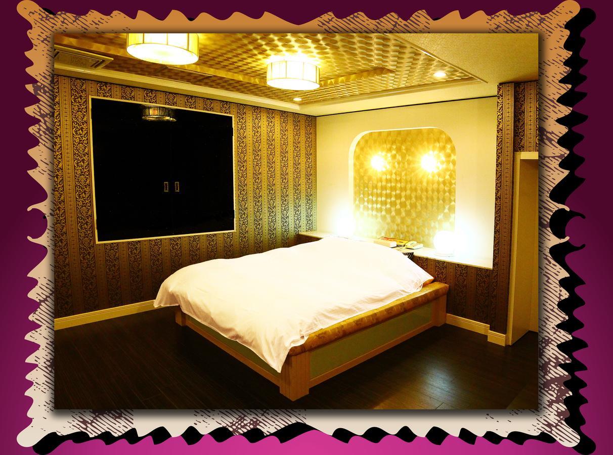 Kyoto Hotel Crown (Adults Only) Quioto Exterior foto