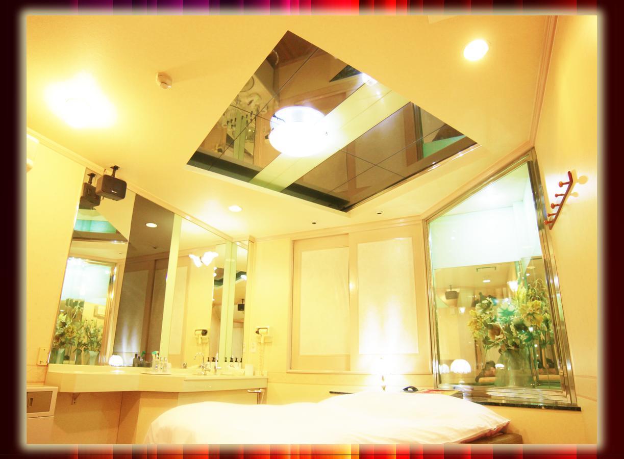 Kyoto Hotel Crown (Adults Only) Quioto Exterior foto